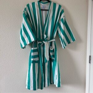 IT’S A CHARM Women Terry Cloth Robe Size Large Green White Belt Pocket Wrap cozy